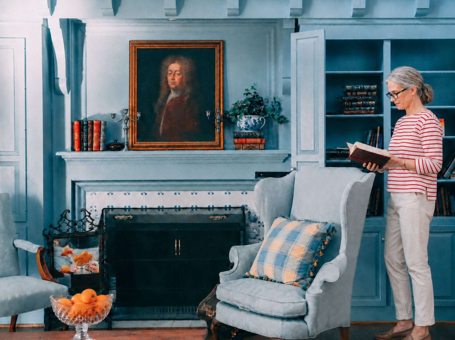 Brown Button Estate Sales Lead Specialist Appraiser